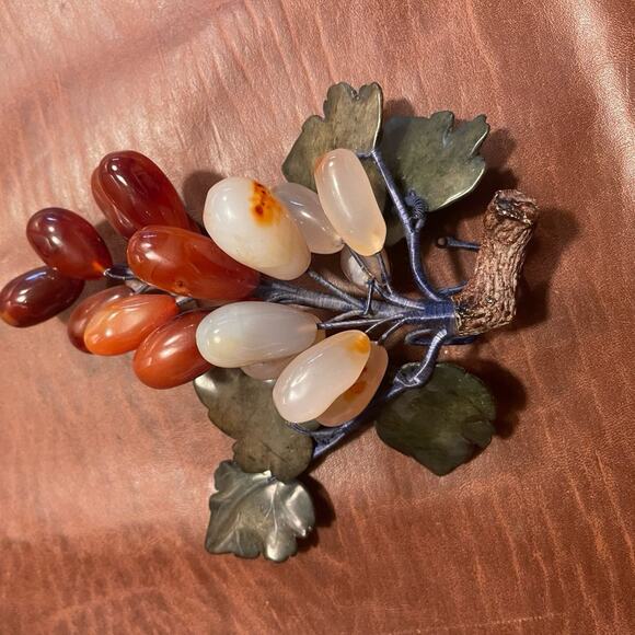 Vintage agate and onyx grapes - Picture 3 of 9